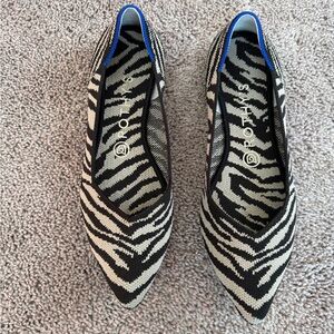 Rothy's zebra the point Black and White pointed Flats with Blue Trim size 8W
